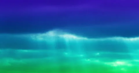 Colorful 4K cloudscape timelapse with sunbeams. Vídeo Stock 201795736