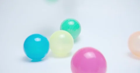 Colorful balls on white background 库存影片 115120690