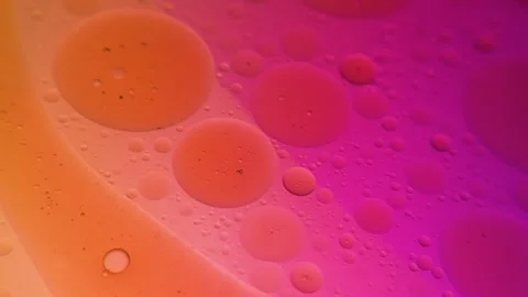 Colorful bubbles on a liquid surface with a gradient. Stock Footage 331941639