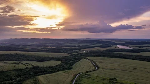 Colorful clouds sunset hyperlapse Video stock 246583836
