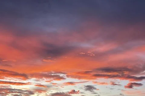 Colorful cloudy sky at sunset. Gradient color. Sky texture, abstract nature.. 스톡 사진