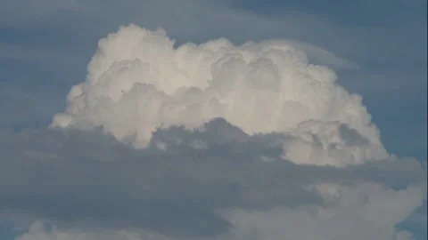 Colorful dramatic sky with clouds.Perfect for cinema, background.Timelapse Stock Footage 133194335