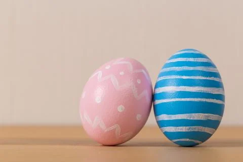 Colorful easter eggs. Background with easter eggs. Easter holiday concept. 库存照片