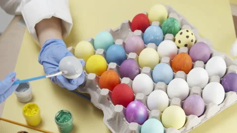 Colorful easter eggs Video stock 147425153