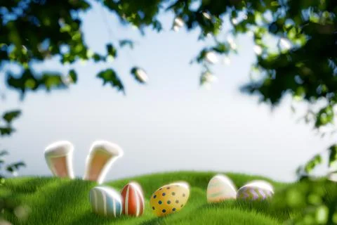 Colorful Easter eggs on green grass with a playful bunny Illustrazione stock