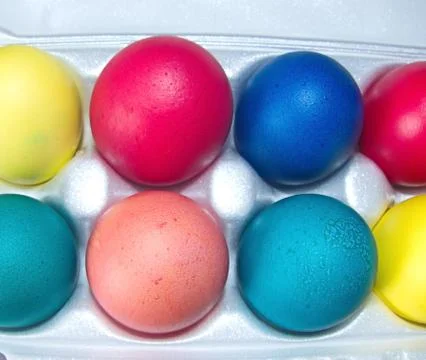 Colorful Easter eggs - part of the passover meal. Happy Day Bright Easter! Foto stock