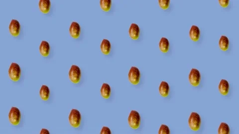 Colorful fruit pattern of fresh mango on purple background. Seamless pattern Stock Footage 167486170