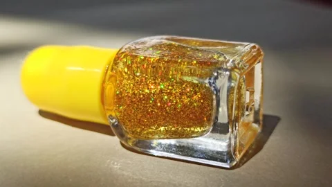 Colorful Nail Polish Vídeo Stock 310498187