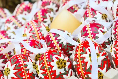 Colorful painted Easter eggs background Foto stock