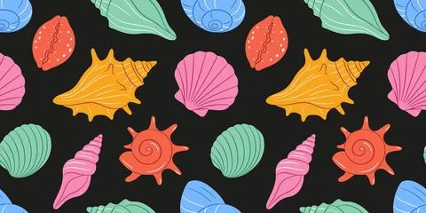 Colorful seamless pattern of various flat style cartoon seashells on black .. Illustrazione stock