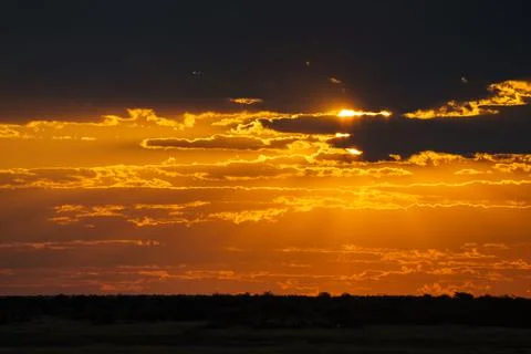 Colorful-sky-clouds-sunset Stock-Fotos