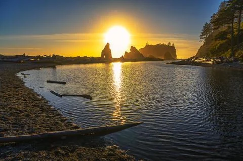Colorful sunset at Ruby Beach in Olympic National Park, Washington state Foto stock