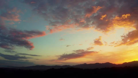 Colorful Twilight Clouds Above Mallorca Mountains Vídeo Stock 346502067