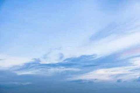 Colors and patterns of the clouds in the sky. Fotos Stock