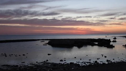 The colors of dawn at the sea Video stock 105993576