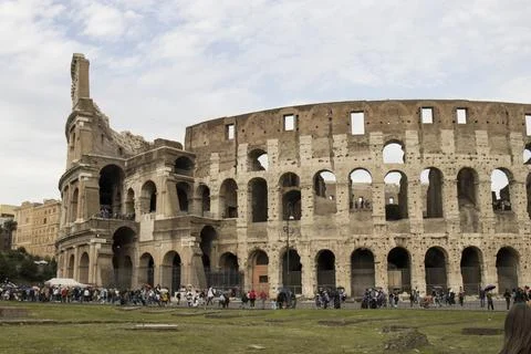 COLOSSEO UNO Photos
