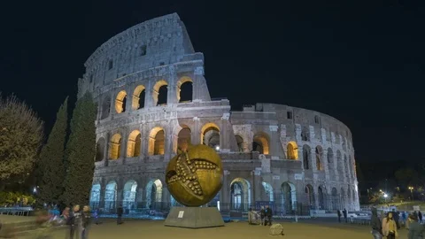 Colosseum Rome at night Hyperlapse Timelapse footage Video stock 85197159