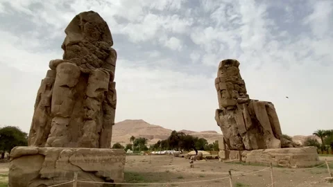 Colossi of memnon video Stock Footage 195398474