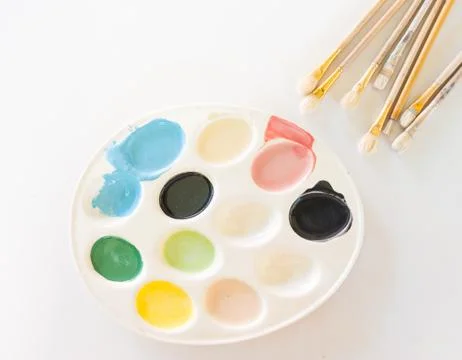 Colour Plate with Brushes Foto stock