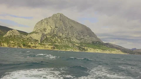 Colour tropic mountain view with rough sea from a floating boat Video stock 54566716