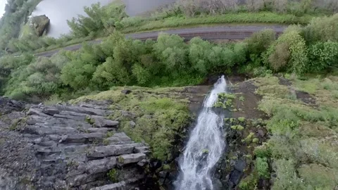 Columbia Gorge Waterfall Dive 動画素材 224160985