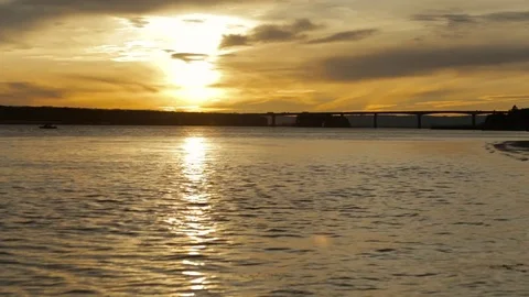 Columbia River Sunset 動画素材 71568854