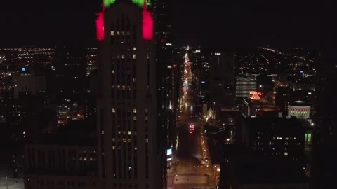 Columbus, OH (Night) - Broad st.- Drone paralax Left to Right Stock-Footage 223985397