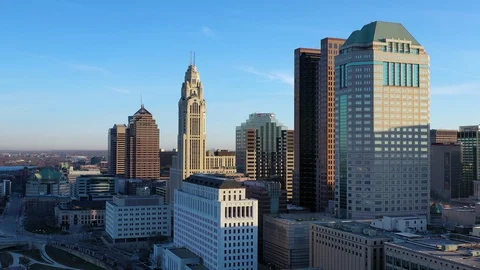 Columbus Ohio Leveque Tower approach far Stock Footage 127073590