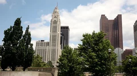 COLUMBUS OHIO, SKYLINE, MEDIUM STATIC SHOT, LINCON LEVEQUE TOWER Stock Footage 21778785