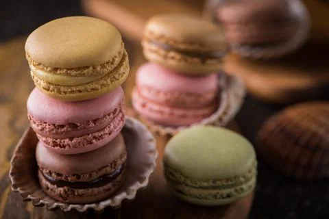Column with cracked macaroons in sea shells Stock Photos