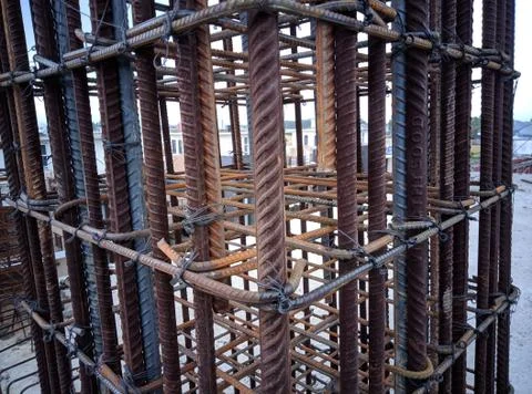 Column reinforcement binded with steel wires Stock Photos