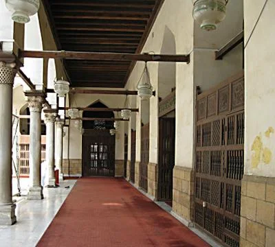 Column wall Stock Photos