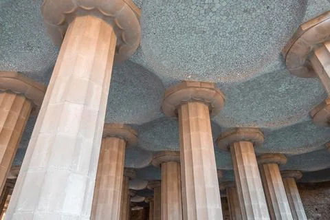 Columns and ceiling in Park Guell designed with details and precision Stock-Fotos
