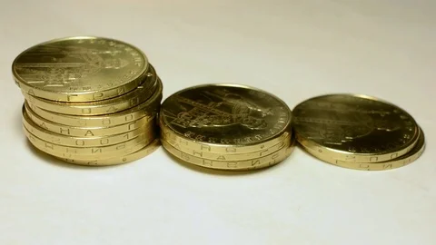 Columns of coins Video stock 74628111