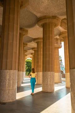 Columns stone aqueduct of a building designed by Gaudi in park Guel in Barcelona Fotos de archivo