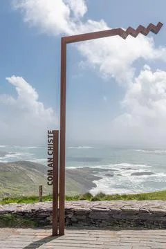 Com an Chiste Wild Atlantic Way signpost on the Iveragh peninsula, County Kerry Stock Photos