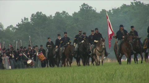 "Combat Camera" with a Marching Union Army - Civil War Battle reenactment Stock Footage 184684484