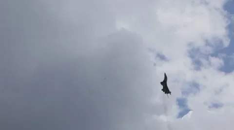 Combat fighter soars Video stock 40022339