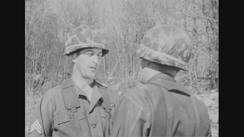 Combat units plan to take enemies to IPW team for interrogation - 1963 Stockbeeldmateriaal 102867371