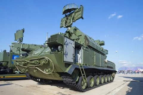 Combat vehicle 9A331E of the Tor-E2 export anti-aircraft missile system Foto stock