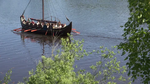 Combat Viking ship. 4K. Stock Footage 39839164