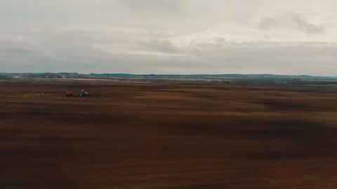 Combine in the field + bonus 2 shots, Quadrocopter Video stock 111408577