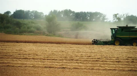 Combine harvester Stock Footage 26580961