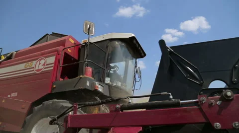 Combine harvesting wheat Stock Footage 62524392