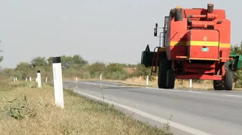 Combine on the road Video stock 12181798