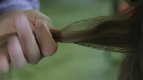 Combing a girl Video stock 56926021