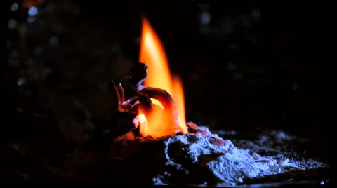 Combustion of calcium gluconate Stock Footage 44025548