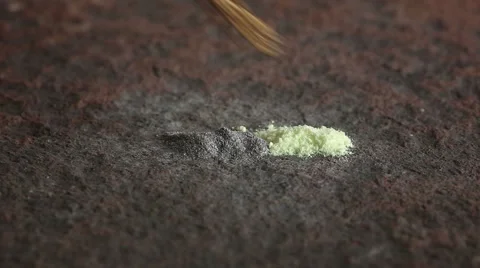 Combustion magnesium with sulfur. Video stock 53208499