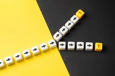 Come to different conclusions. Understanding of a situation or problem, lea.. Foto stock