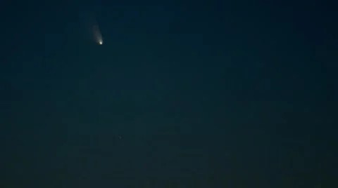 Comet moving across the sky Stock-Footage 45532010